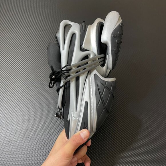 Balmain Unicorn Leather Low-Top Black And White Loafers - Picture 5 of 9